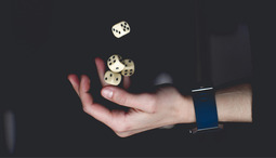 De evolutie van spellen: van bordspellen naar digitale versies