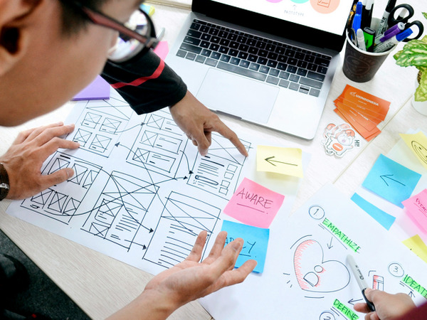 thumbnail of Headless of Hybride: De Toekomst van de Belgische e-Commerce